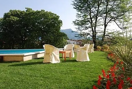 Sleeps 6 Pool Air Con Villa *